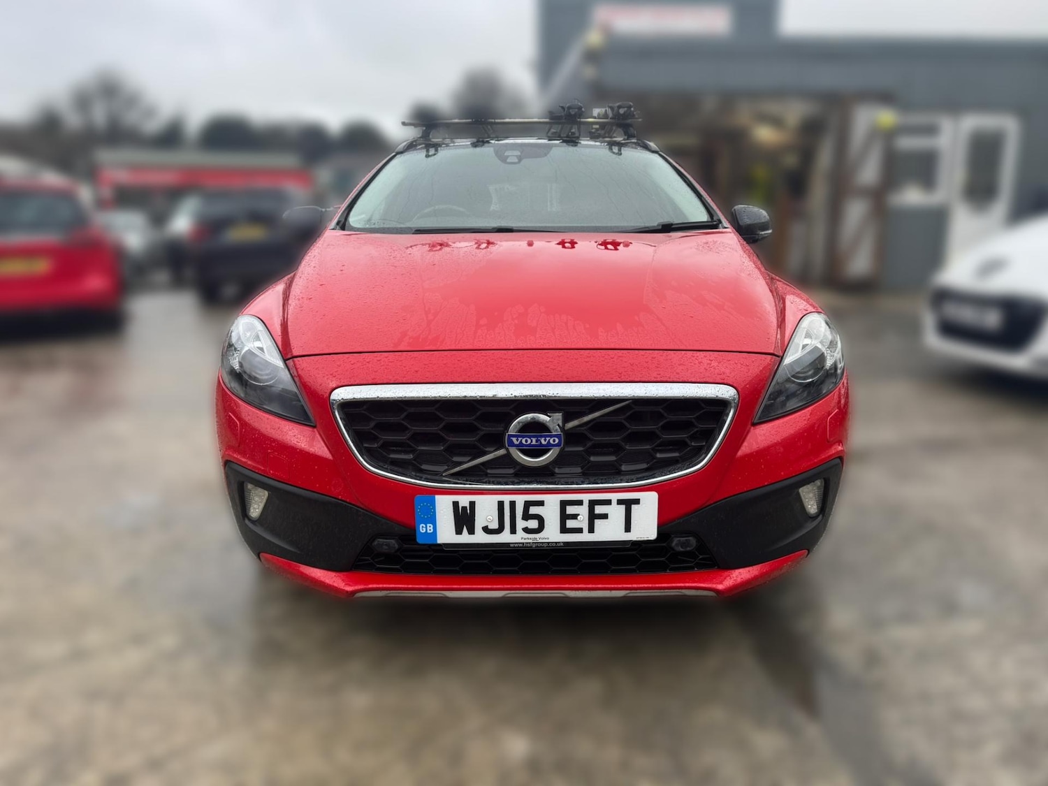 Used Volvo V40 2015 for sale - 77368086: Photo 2