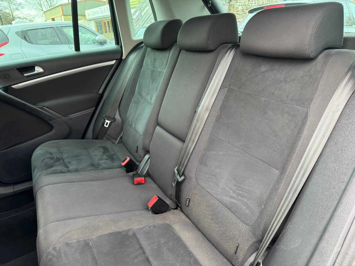 Used Volkswagen Tiguan 2015 for sale - 77137107: Photo 14