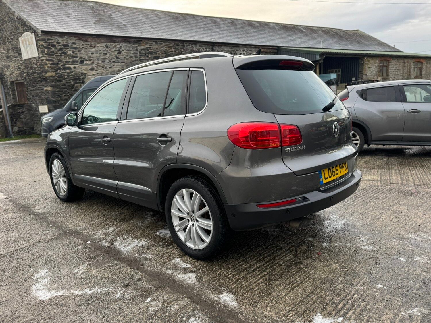 Used Volkswagen Tiguan 2015 for sale - 77137107: Photo 4