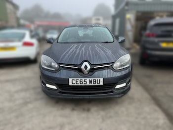 Used Renault Megane 2015 for sale - 76047690: Photo 2