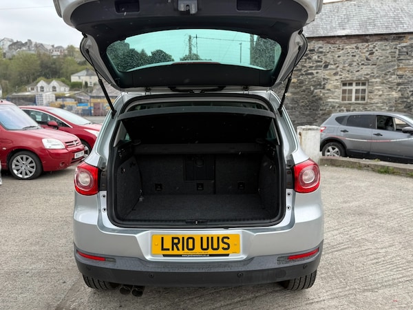 Used Volkswagen Tiguan 2010 for sale - 74467548: Photo 5
