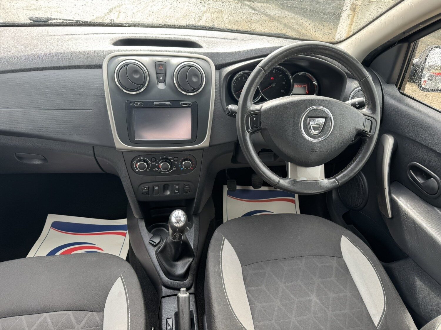Used Dacia Sandero Stepway 2015 for sale - 78015920: Photo 8