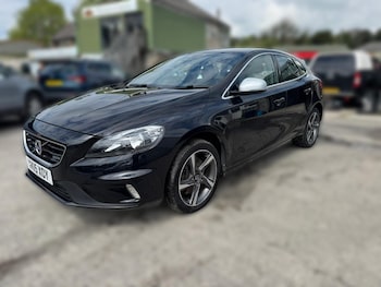 Used Volvo V40 2015 for sale - 78513146: Photo