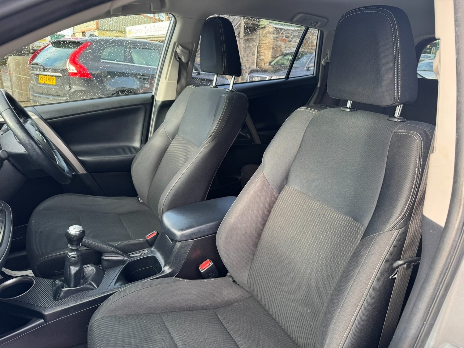 Used Toyota RAV4 2015 for sale - 77365463: Photo 12