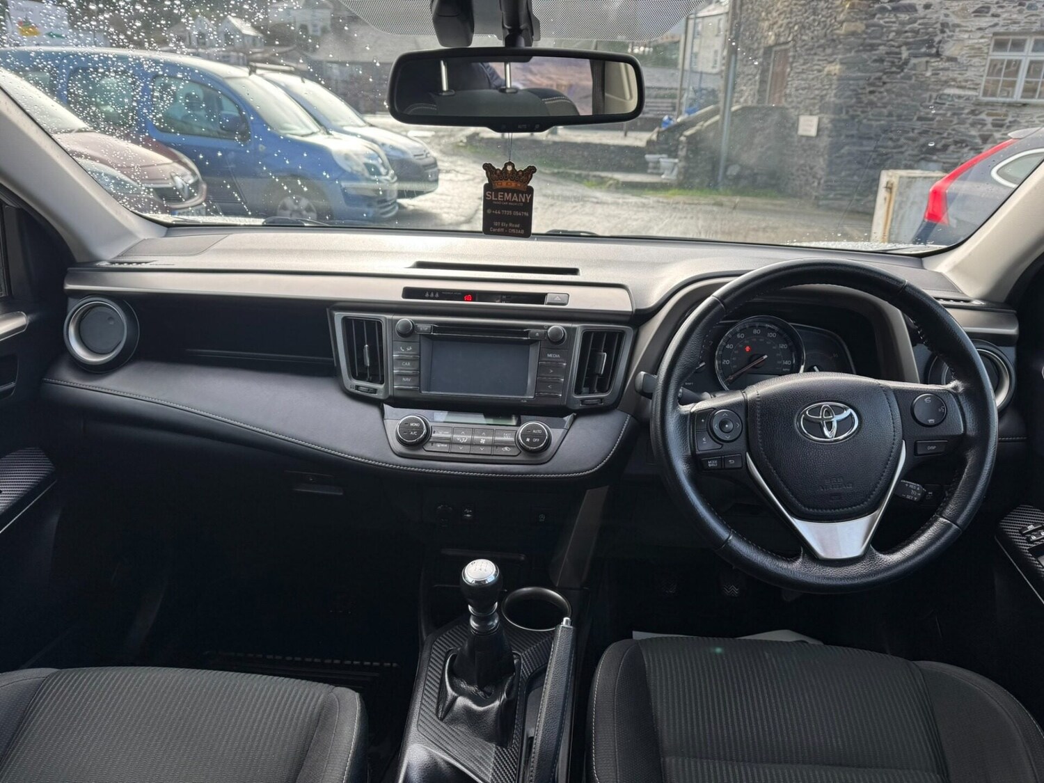 Used Toyota RAV4 2015 for sale - 77365463: Photo 9