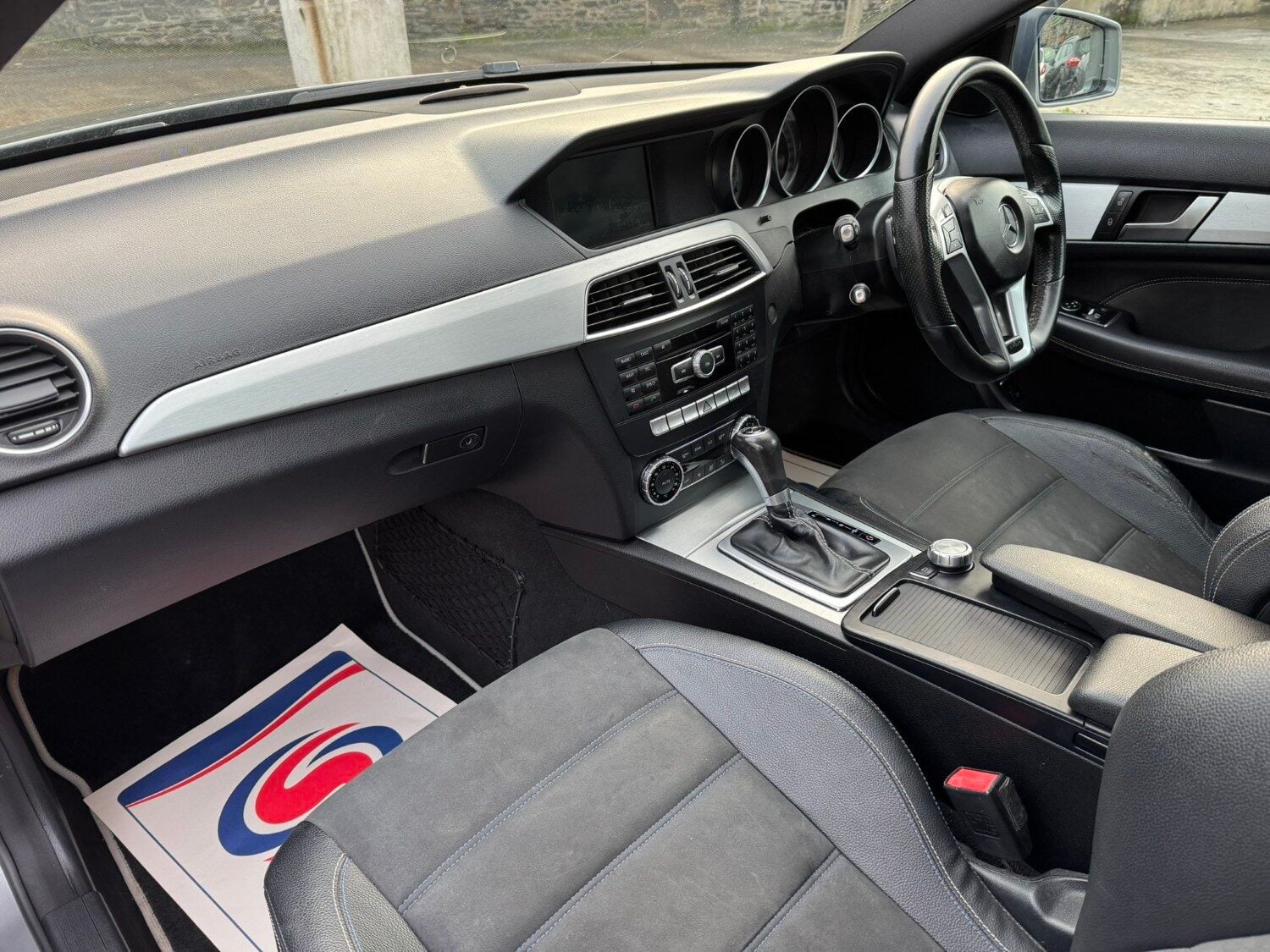 Used Mercedes-Benz C Class 2015 for sale - 77137106: Photo 10