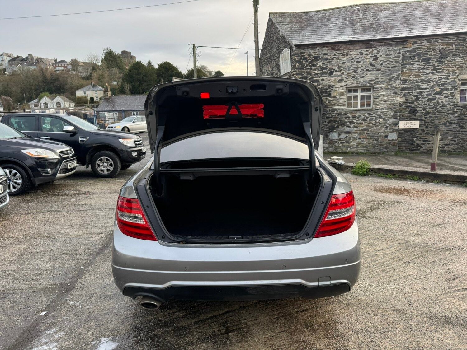 Used Mercedes-Benz C Class 2015 for sale - 77137106: Photo 5