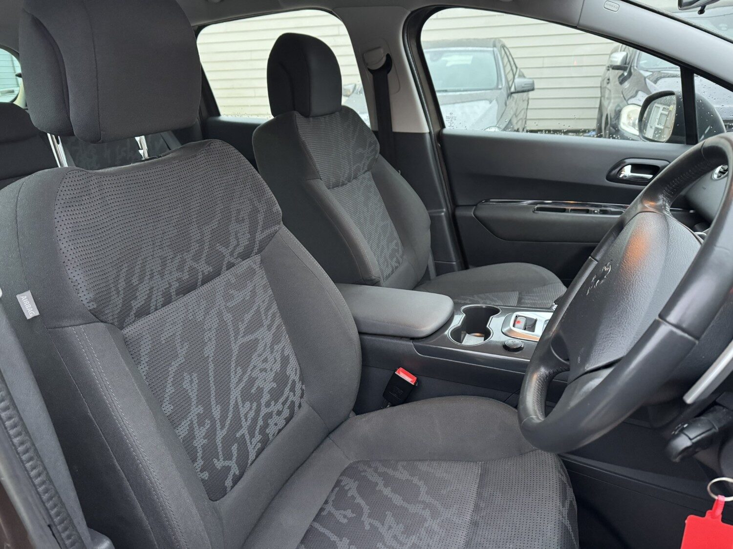 Used Peugeot 3008 2013 for sale - 77593140: Photo 9