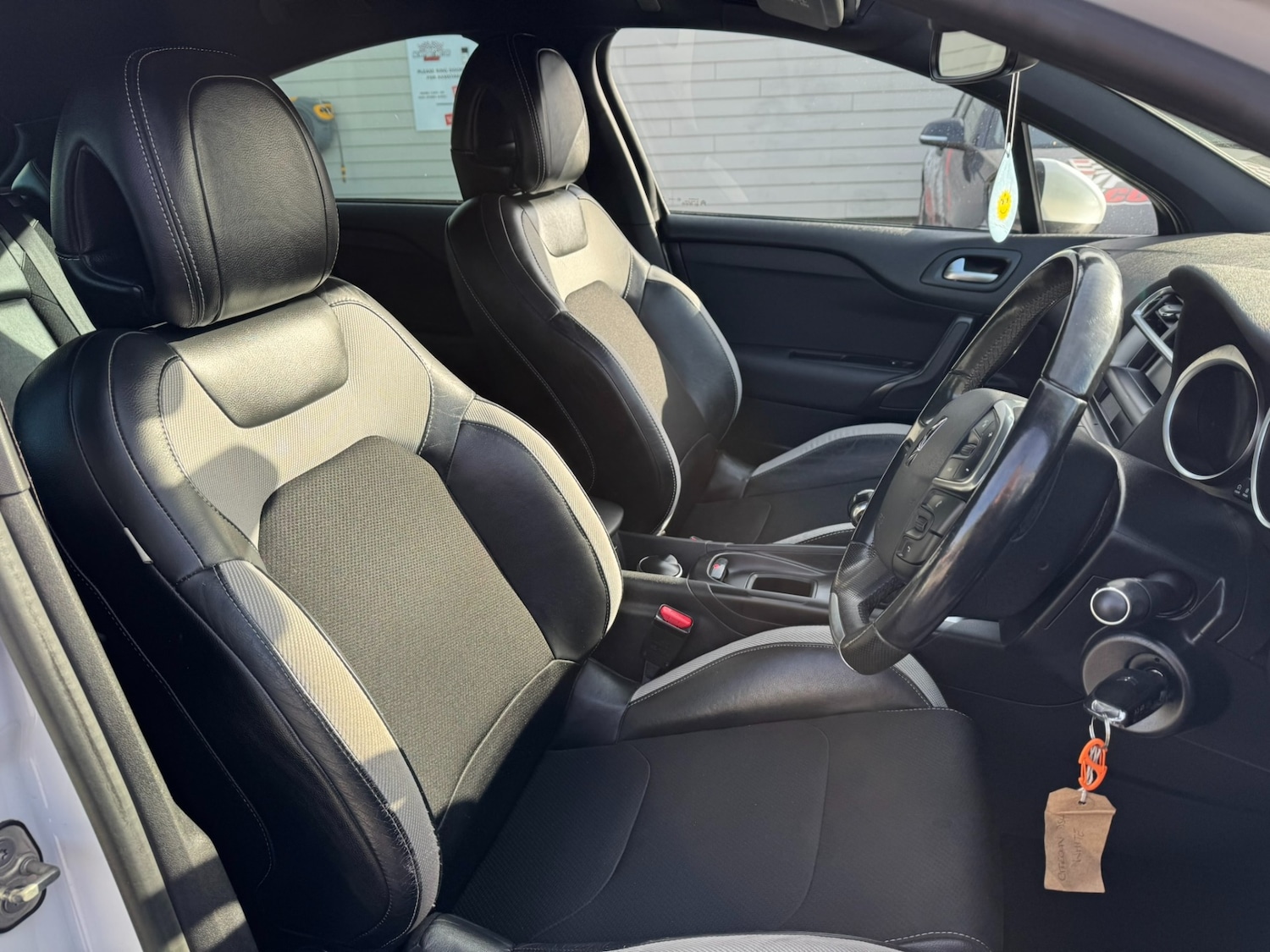 Used Citroen DS4 2013 for sale - 76184070: Photo 11