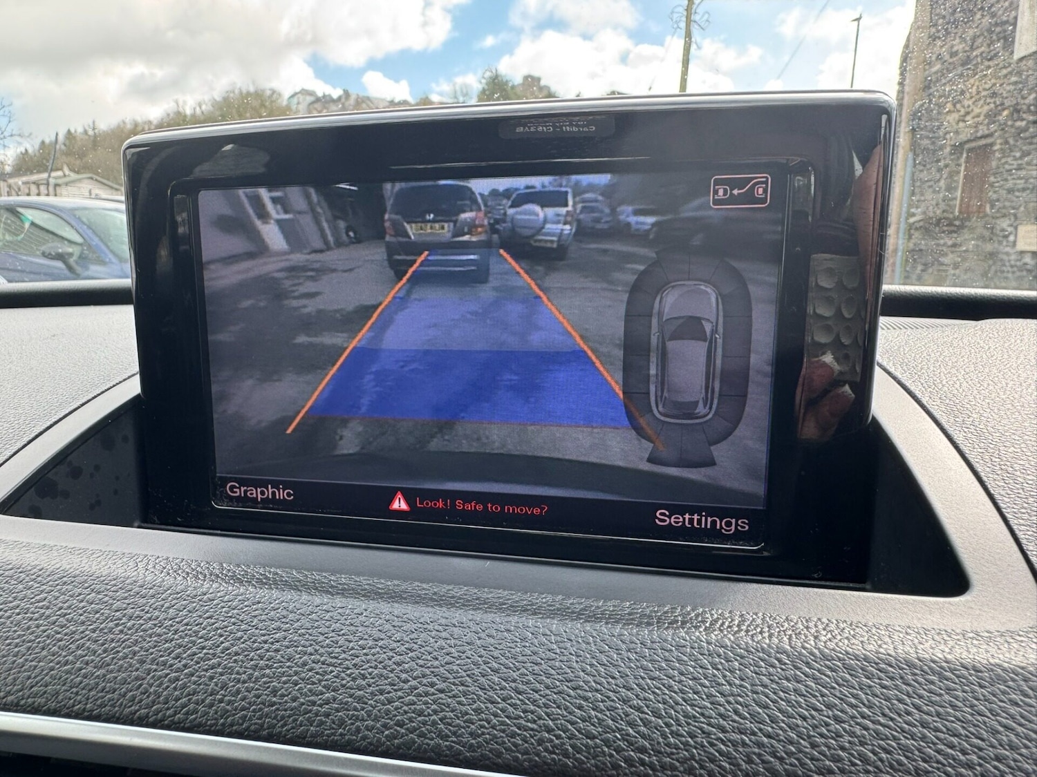 Used Audi Q3 2015 for sale - 78027302: Photo 15