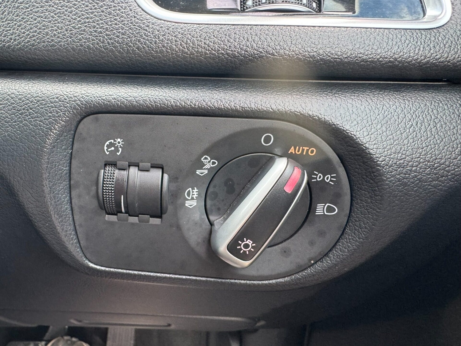 Used Audi Q3 2015 for sale - 78027302: Photo 23