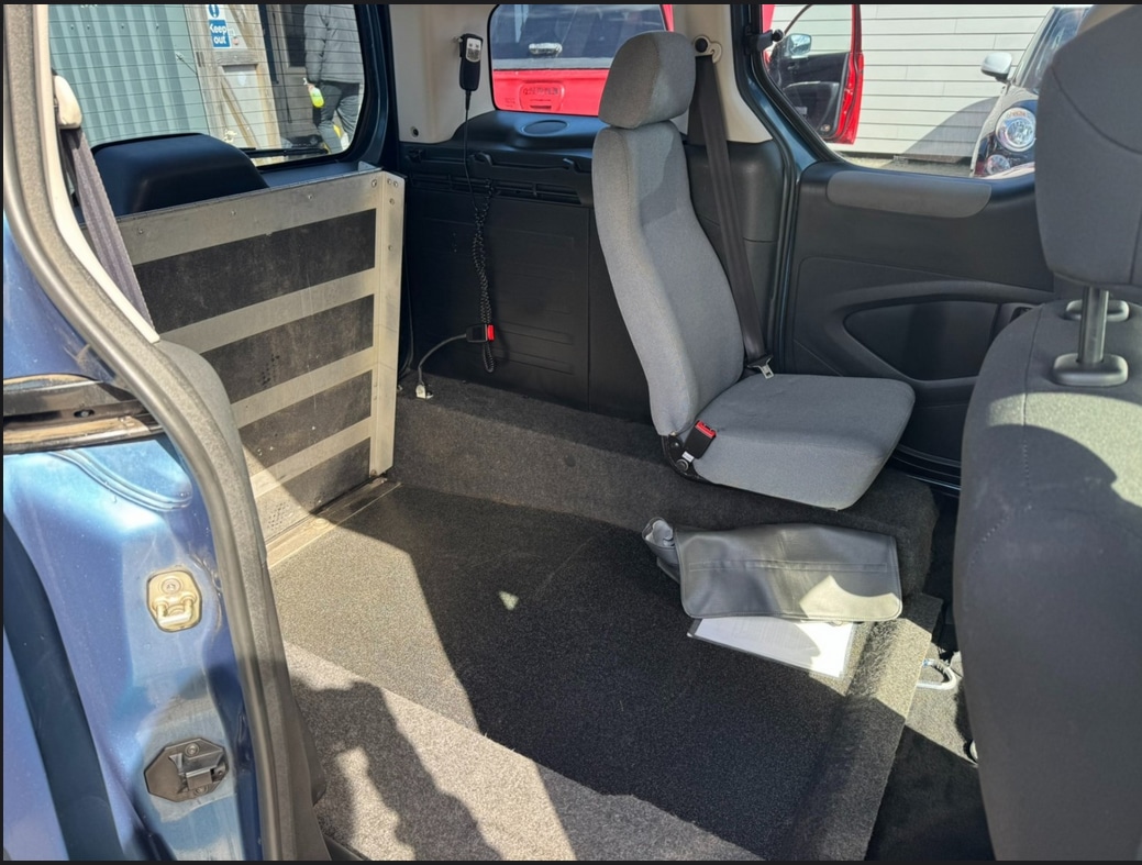 Used Peugeot Partner Tepee 2014 for sale - 76625214: Photo 14