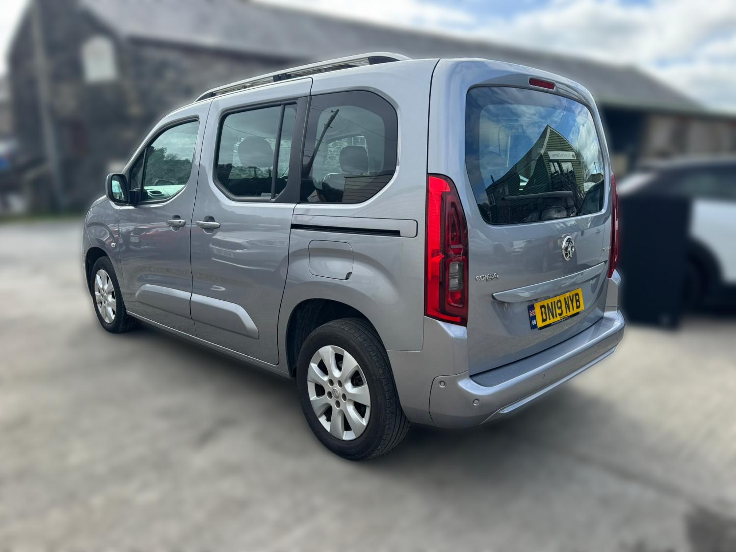 Used Vauxhall Combo Life 2019 for sale - 77790294: Photo 4