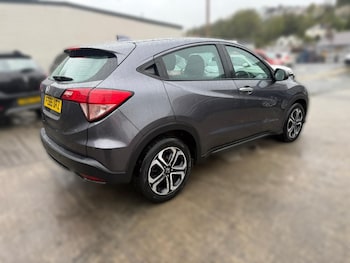 Used Honda HR-V 2015 for sale - 78084069: Photo