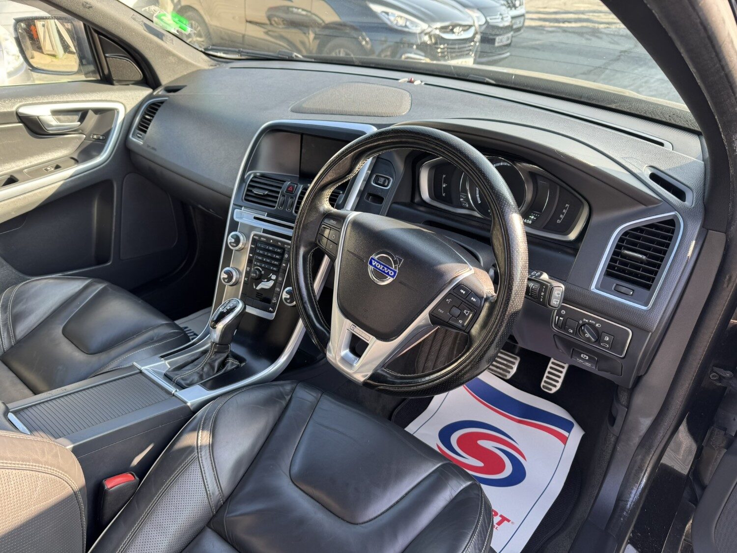 Used Volvo XC60 2014 for sale - 77764163: Photo 11