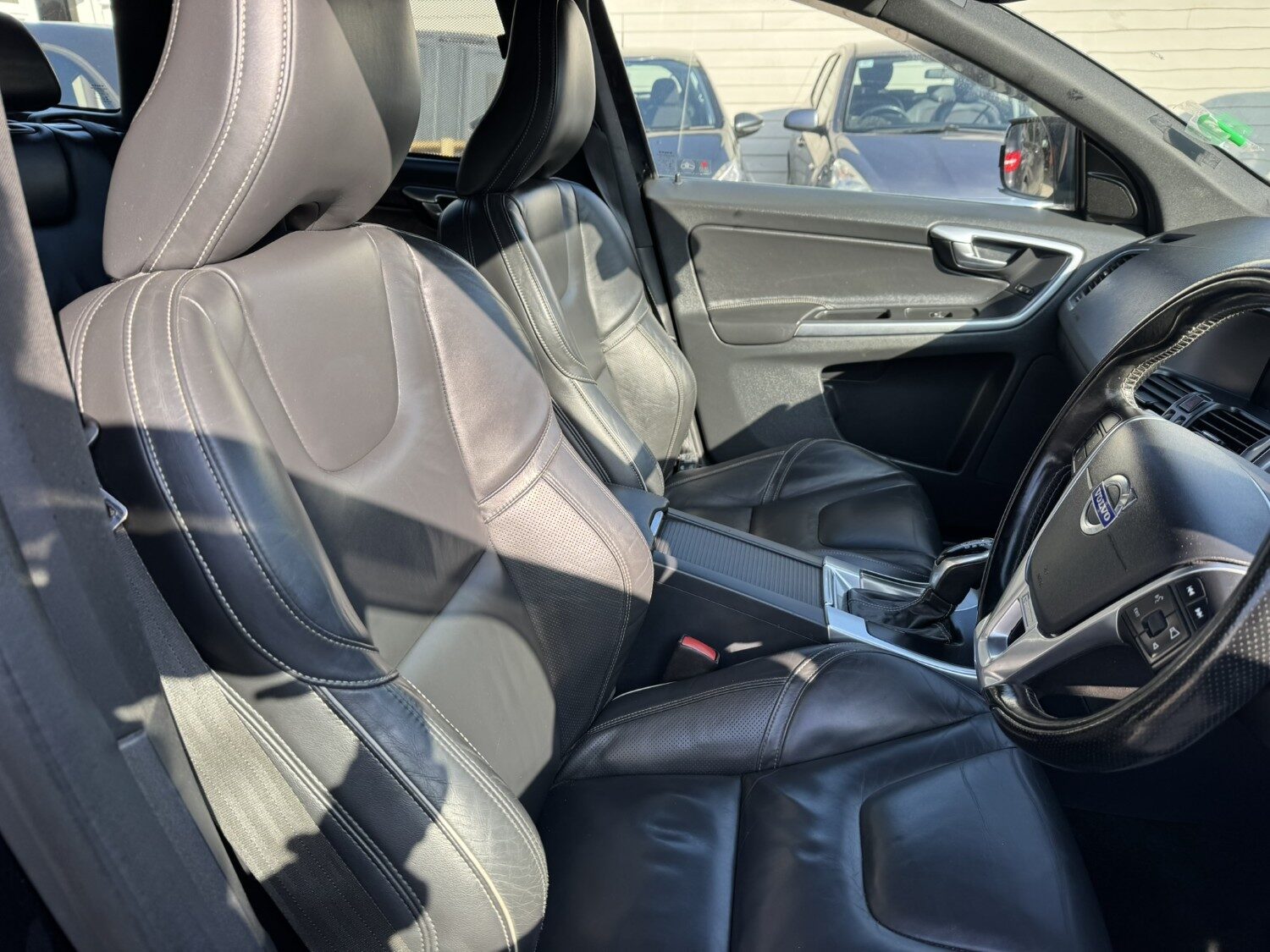 Used Volvo XC60 2014 for sale - 77764163: Photo 12