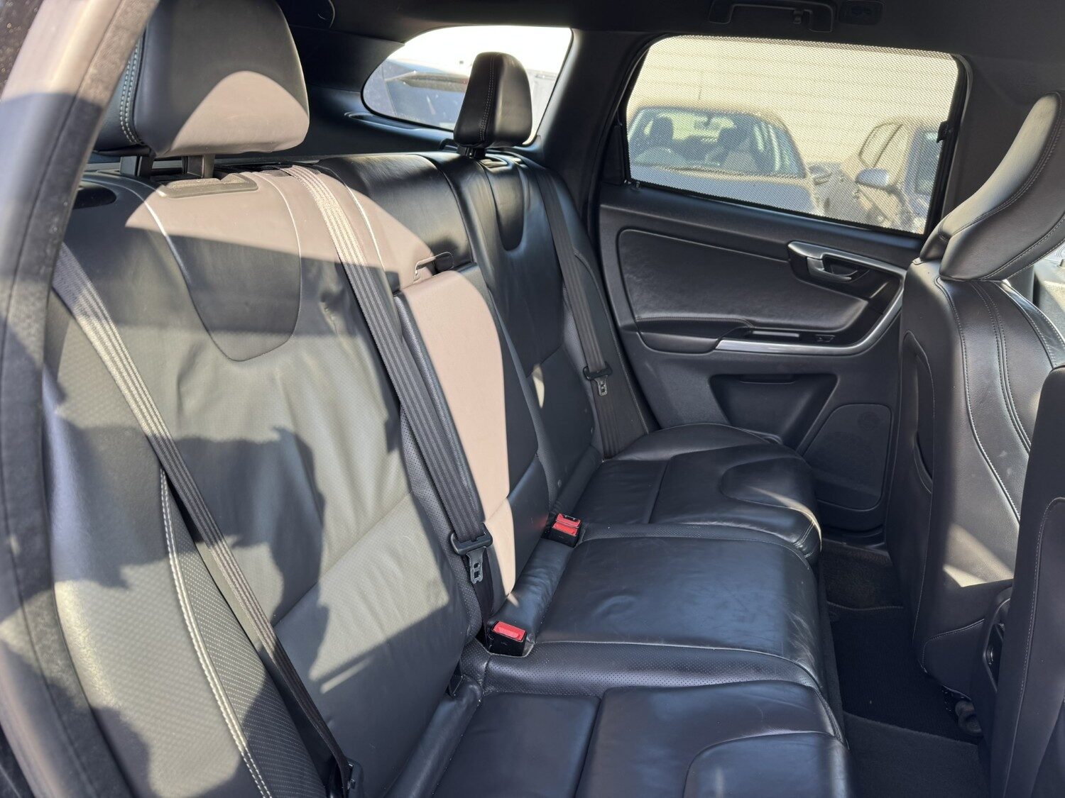 Used Volvo XC60 2014 for sale - 77764163: Photo 15