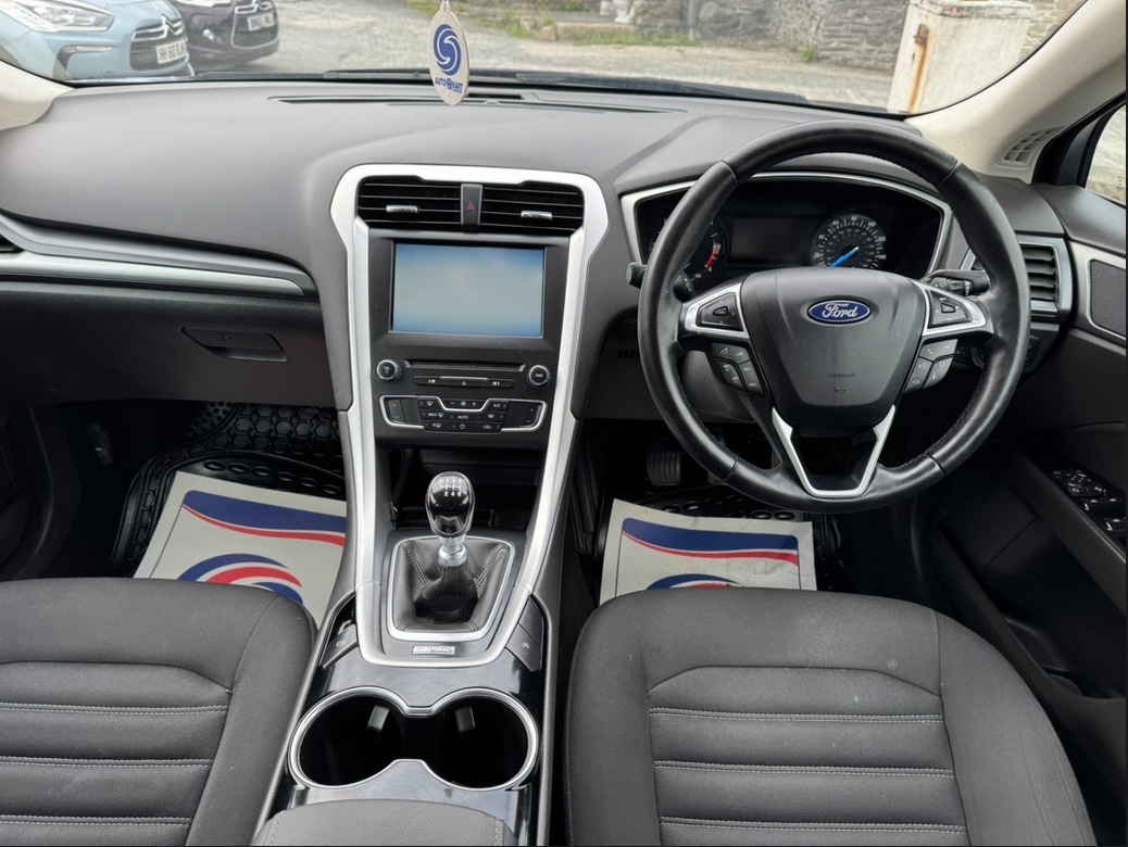 Used Ford Mondeo 2015 for sale - 76625237: Photo 8