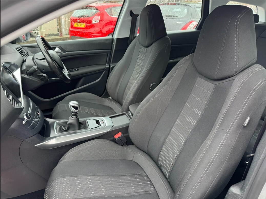 Used Peugeot 308 2016 for sale - 76625239: Photo 13