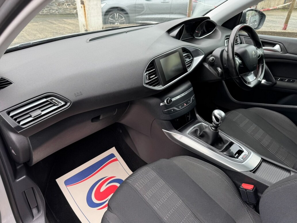 Used Peugeot 308 2016 for sale - 76625239: Photo 14