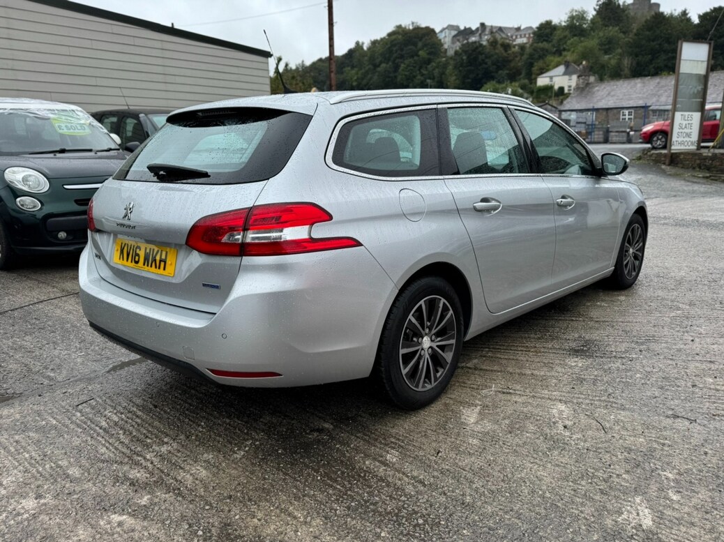Used Peugeot 308 2016 for sale - 76625239: Photo 6