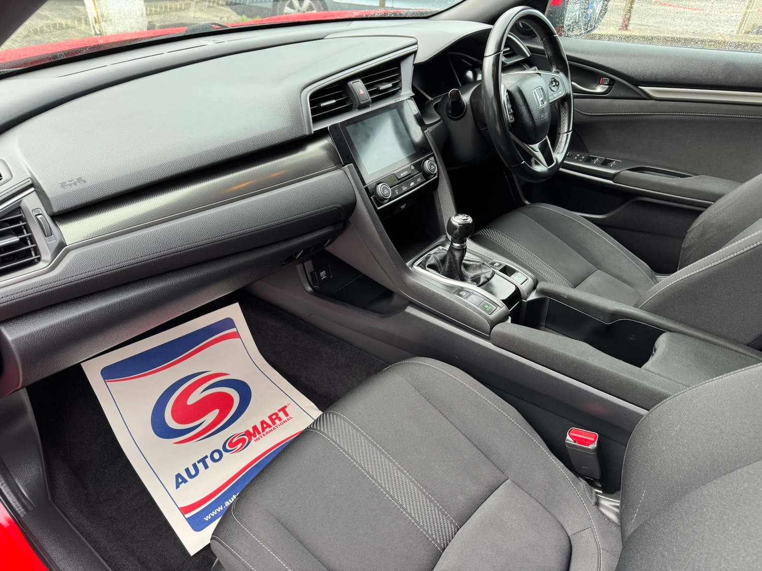 Used Honda Civic 2018 for sale - 76322062: Photo 12