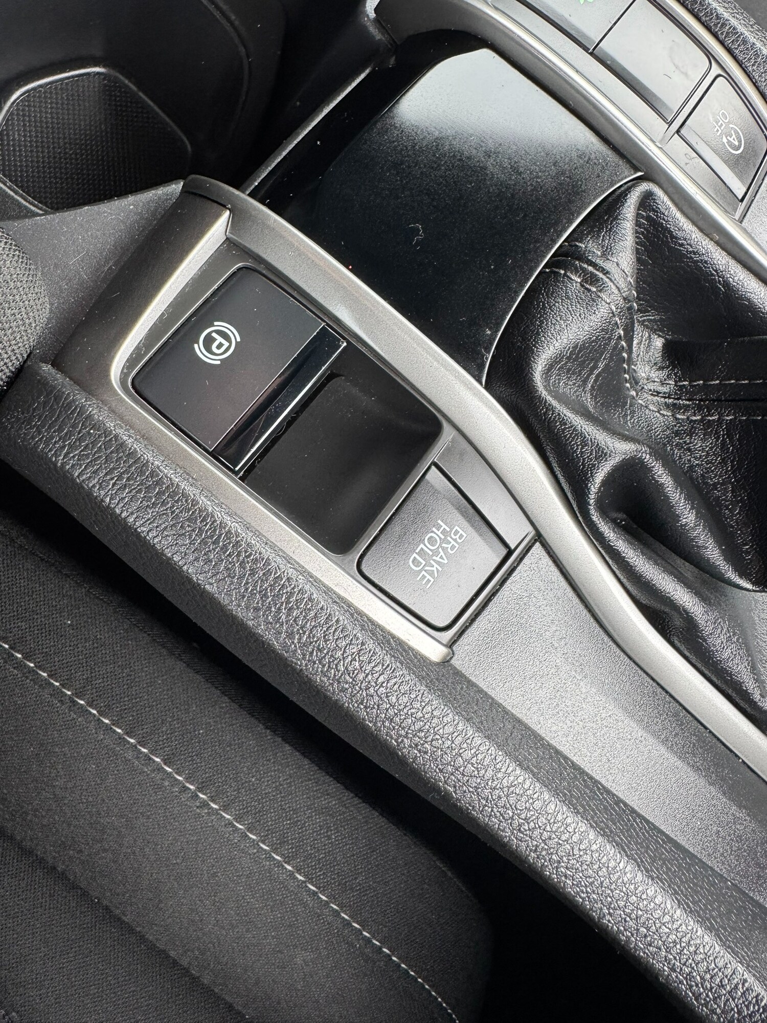 Used Honda Civic 2018 for sale - 76322062: Photo 21