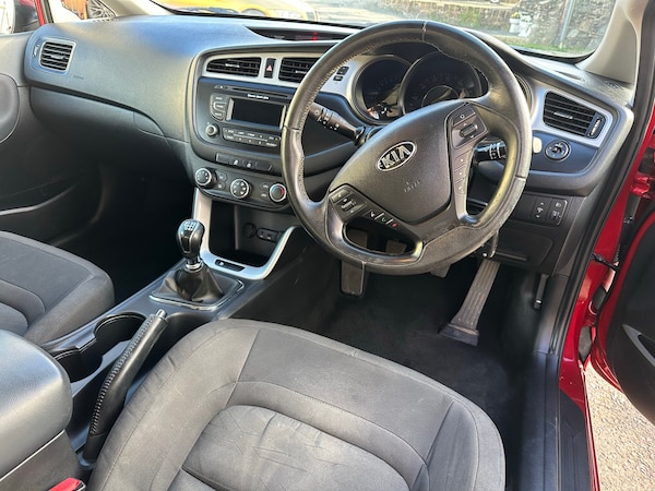 Used Kia Pro Ceed 2014 for sale - 72728251: Photo 6