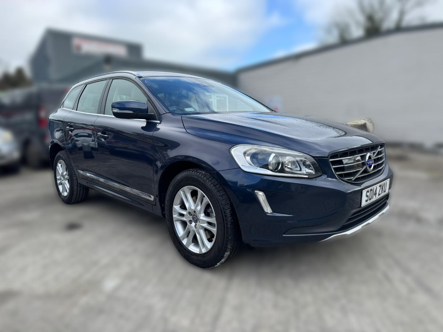 Used Volvo XC60 2014 for sale - 77998630: Photo 1