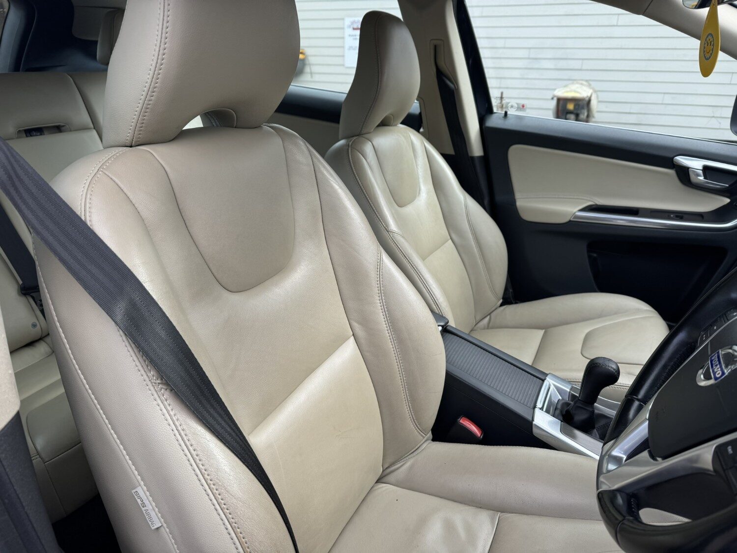 Used Volvo XC60 2014 for sale - 77998630: Photo 10