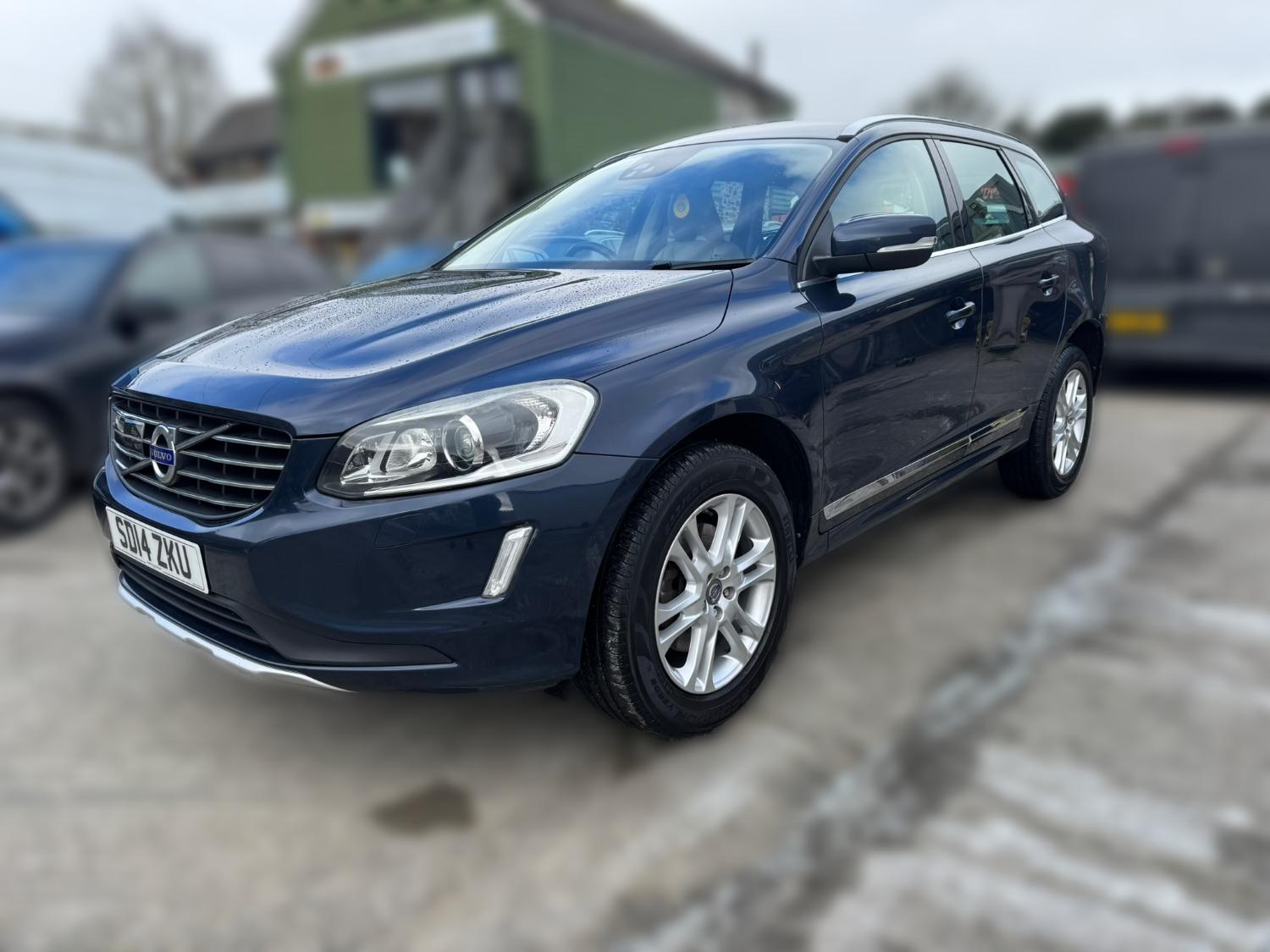 Used Volvo XC60 2014 for sale - 77998630: Photo 3