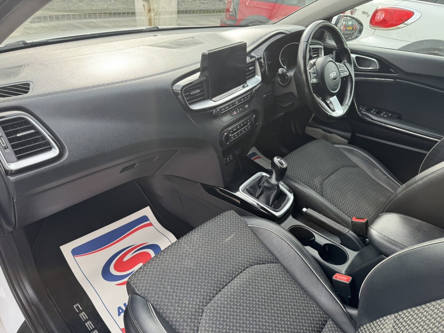 Used Kia Ceed 2018 for sale - 77790265: Photo 11