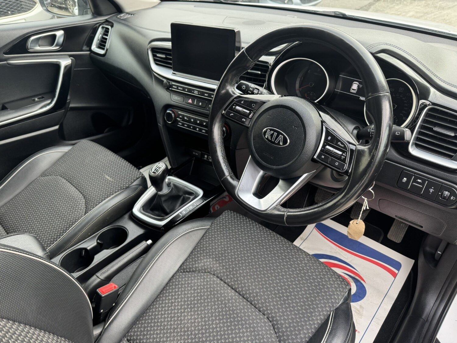 Used Kia Ceed 2018 for sale - 77790265: Photo 9