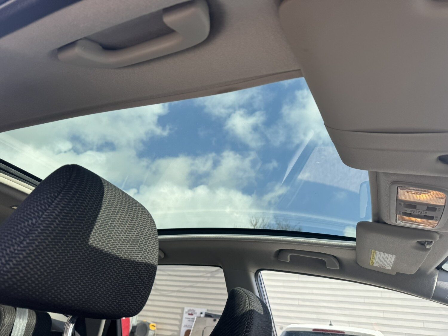 Used Honda Jazz 2014 for sale - 77831847: Photo 16