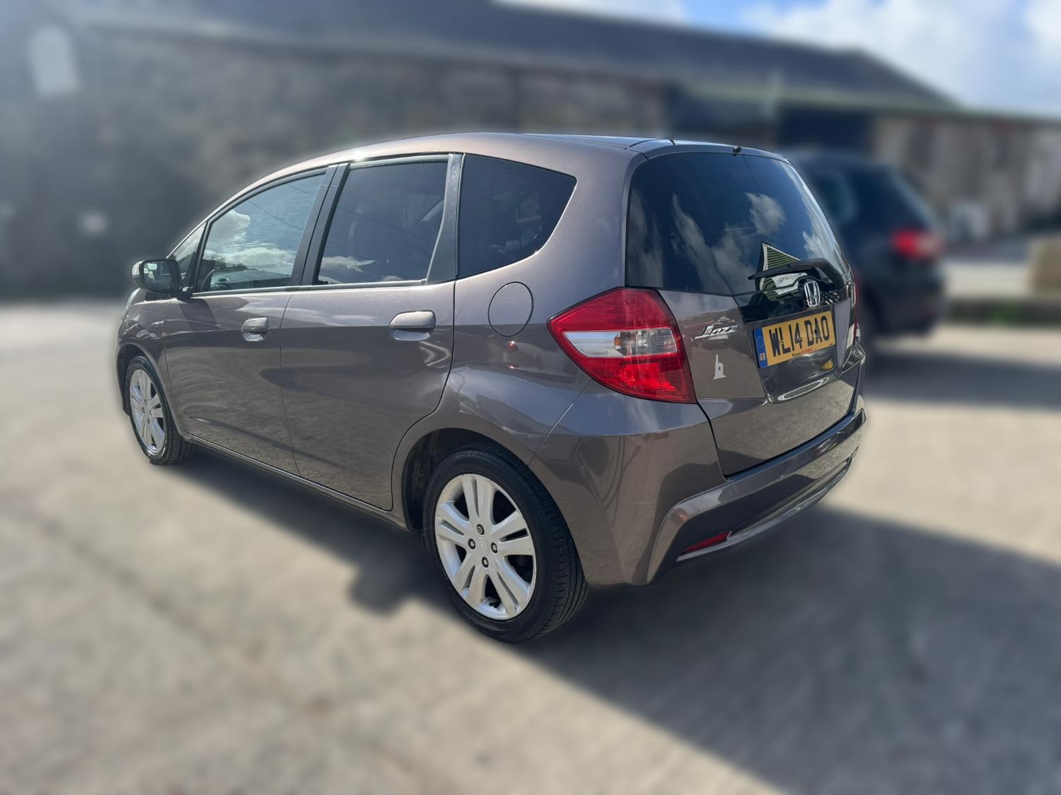 Used Honda Jazz 2014 for sale - 77831847: Photo 4