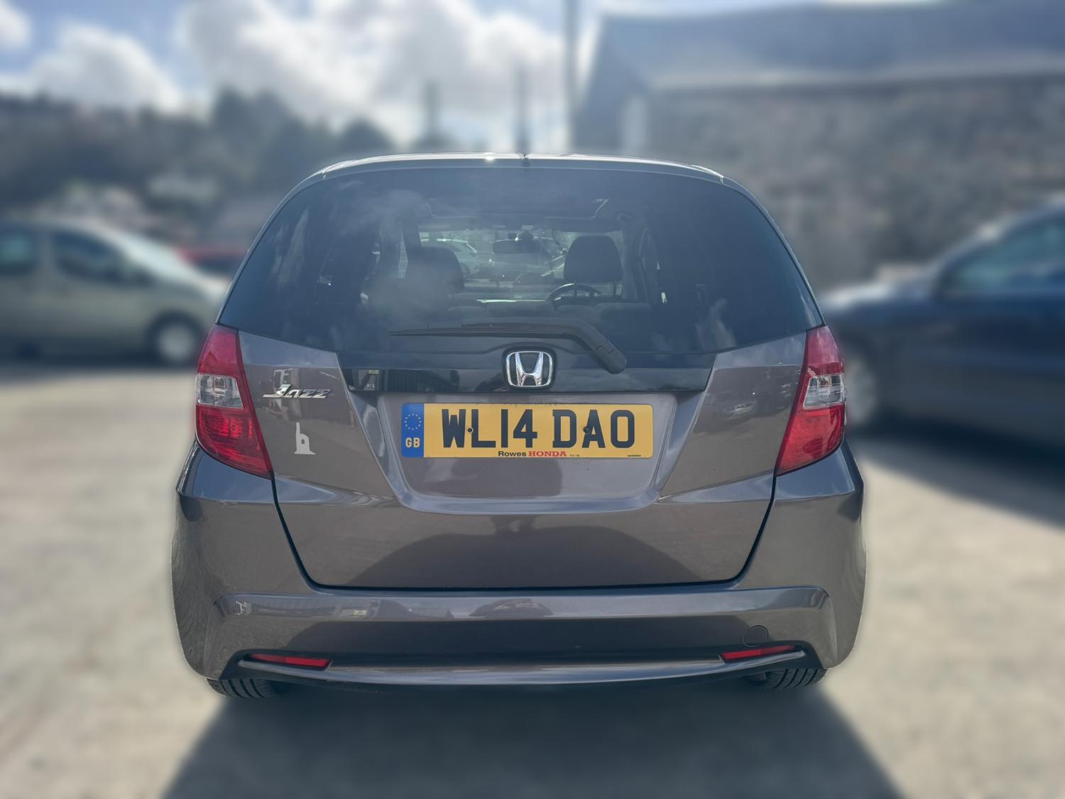 Used Honda Jazz 2014 for sale - 77831847: Photo 5