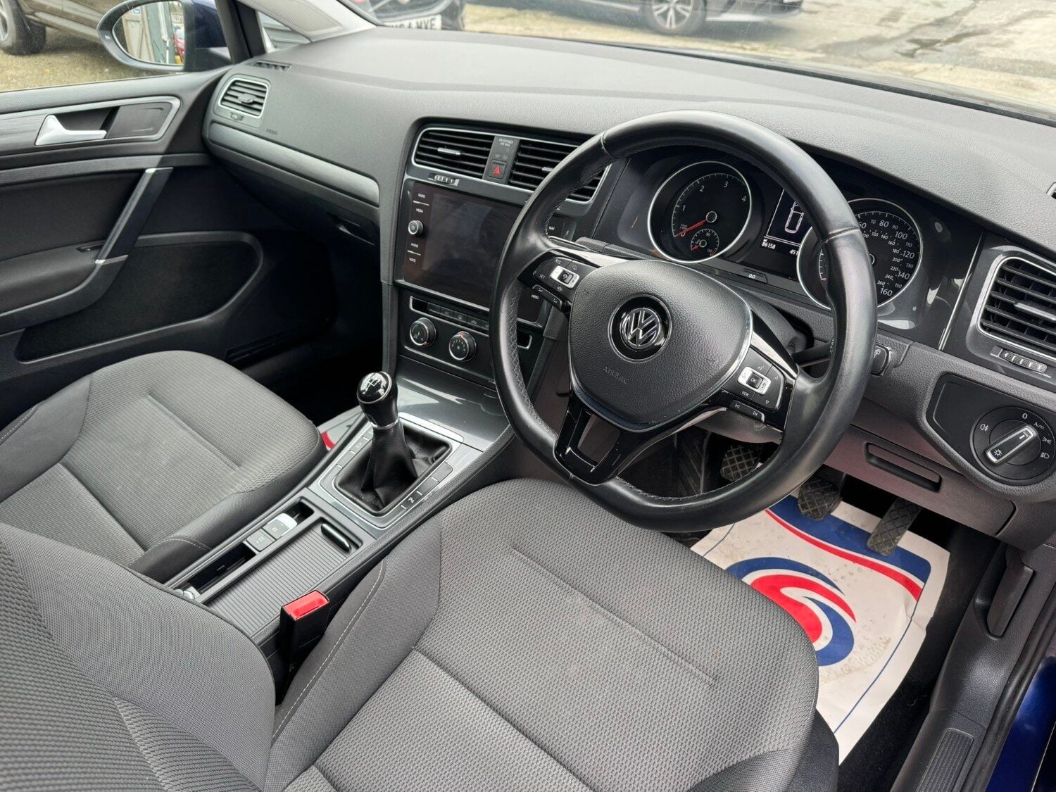 Used Volkswagen Golf 2019 for sale - 77691986: Photo 10