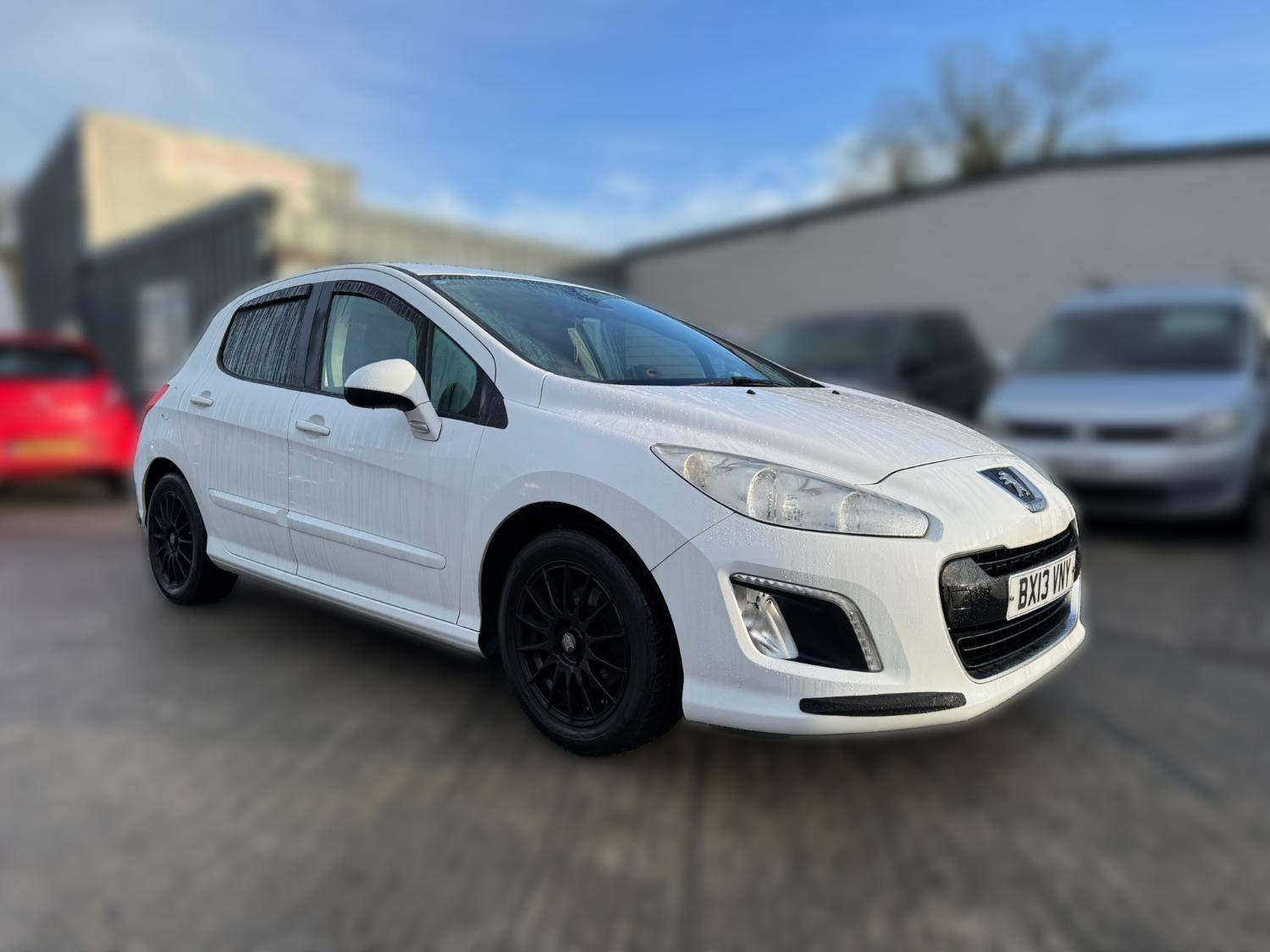 Used Peugeot 308 2013 for sale - 76958637: Photo 1
