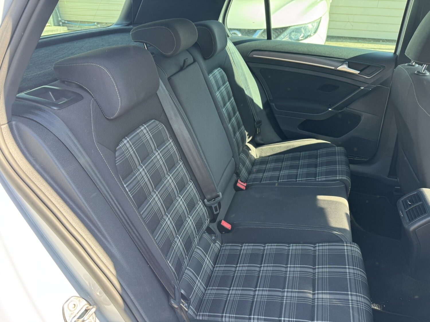 Used Volkswagen Golf 2017 for sale - 77998637: Photo 15