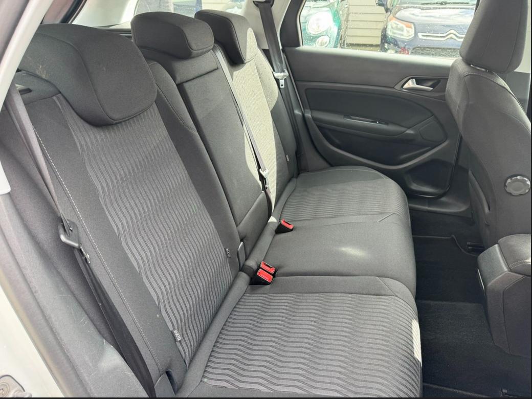 Used Peugeot 308 2014 for sale - 77233641: Photo 14