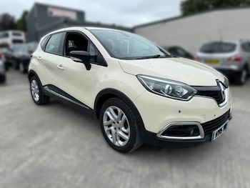 Used Renault Captur 2015 for sale - 78905176: Photo