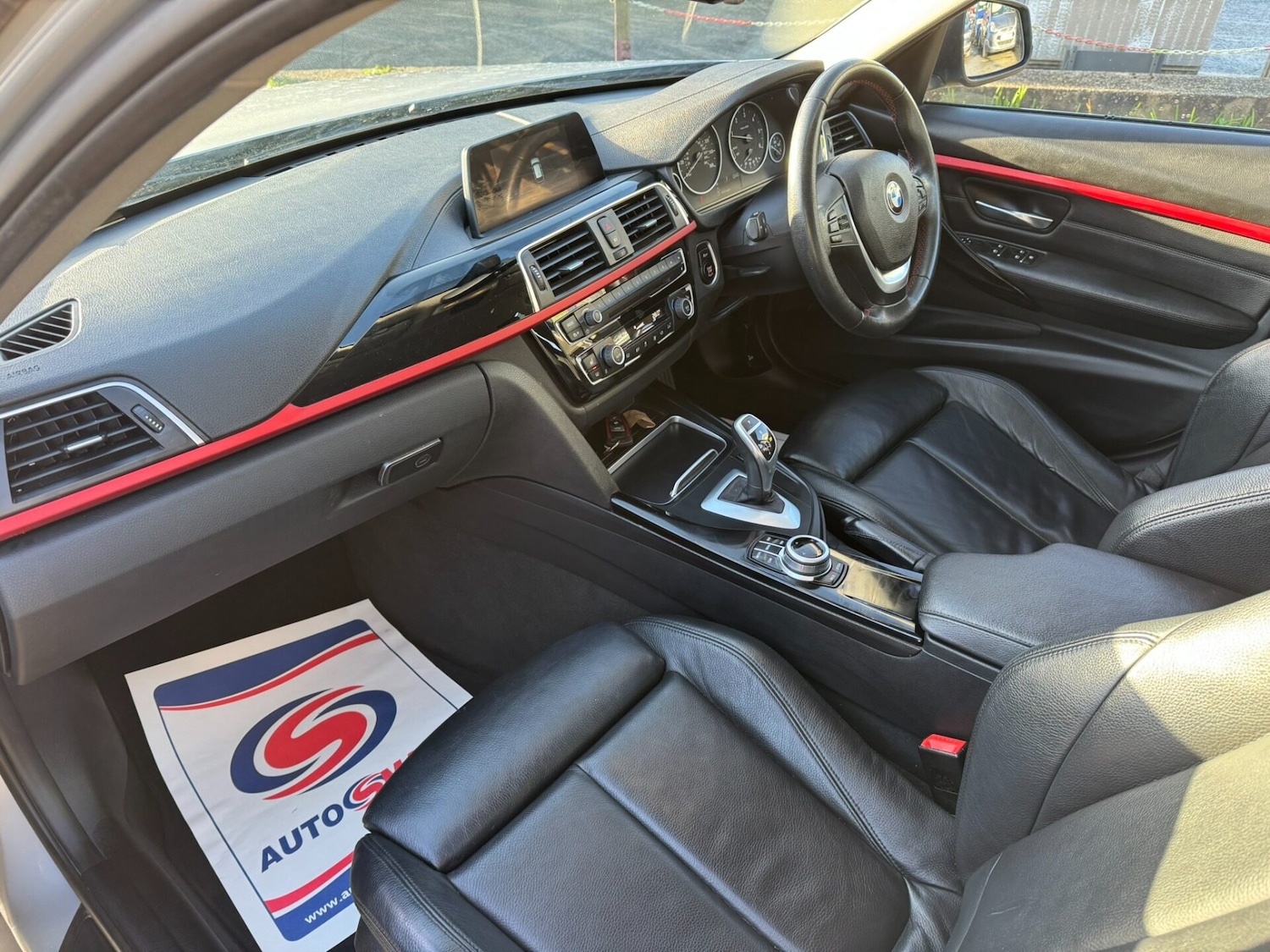 Used BMW 3 Series 2017 for sale - 76982657: Photo 12