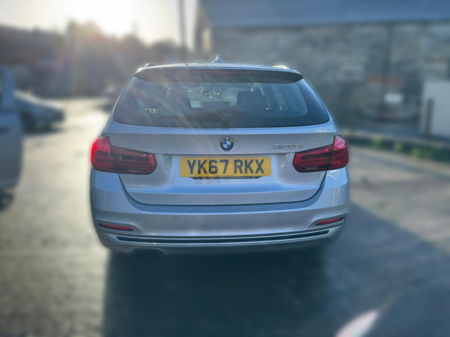 Used BMW 3 Series 2017 for sale - 76982657: Photo 5