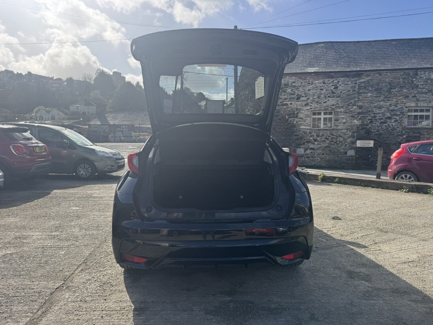 Used Honda Jazz 2014 for sale - 77831851: Photo 7