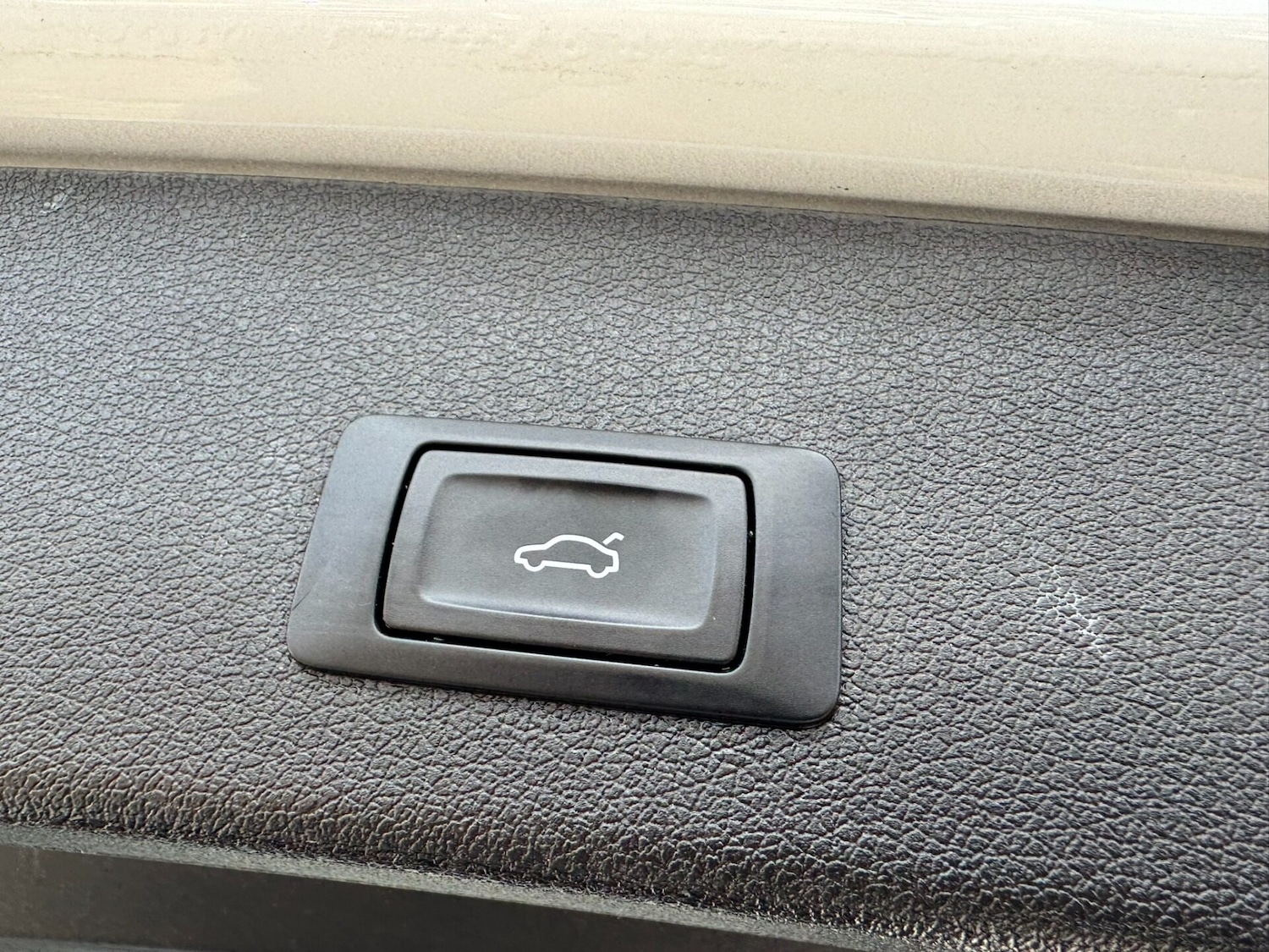 Used Audi Q5 2016 for sale - 78027277: Photo 16