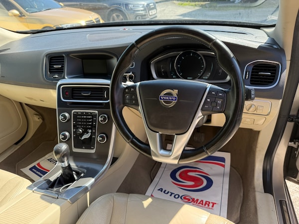 Used Volvo V60 2013 for sale - 74500828: Photo 7