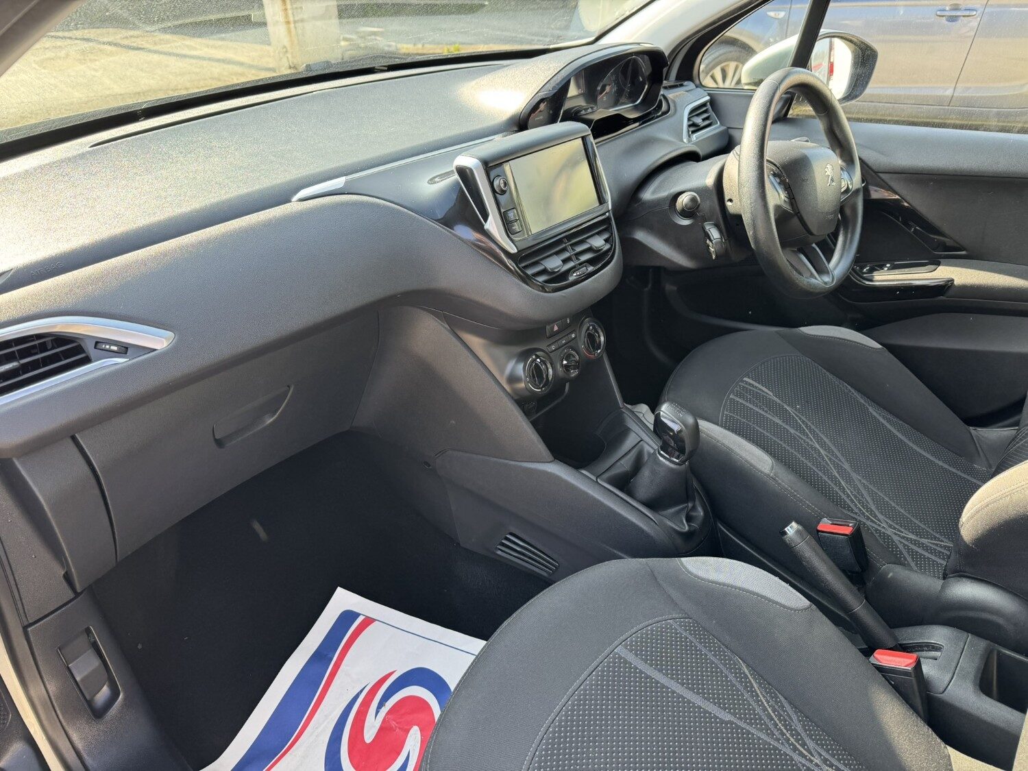 Used Peugeot 208 2013 for sale - 77764167: Photo 12