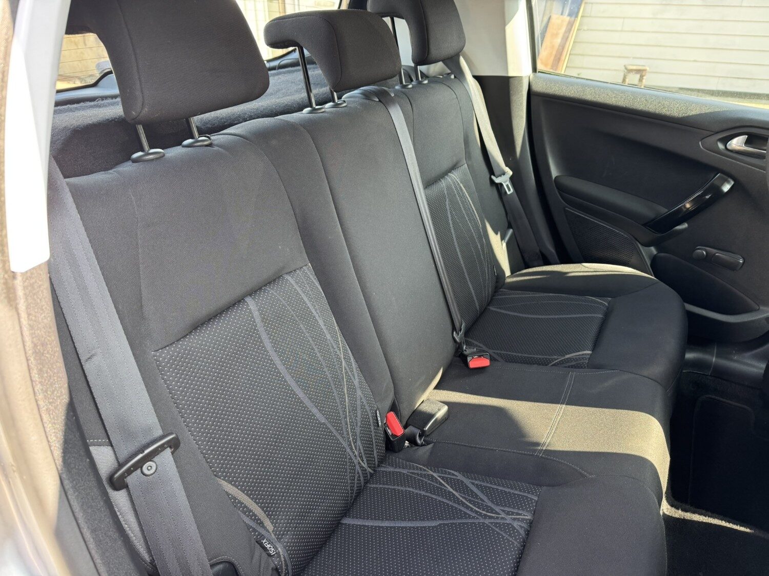 Used Peugeot 208 2013 for sale - 77764167: Photo 15