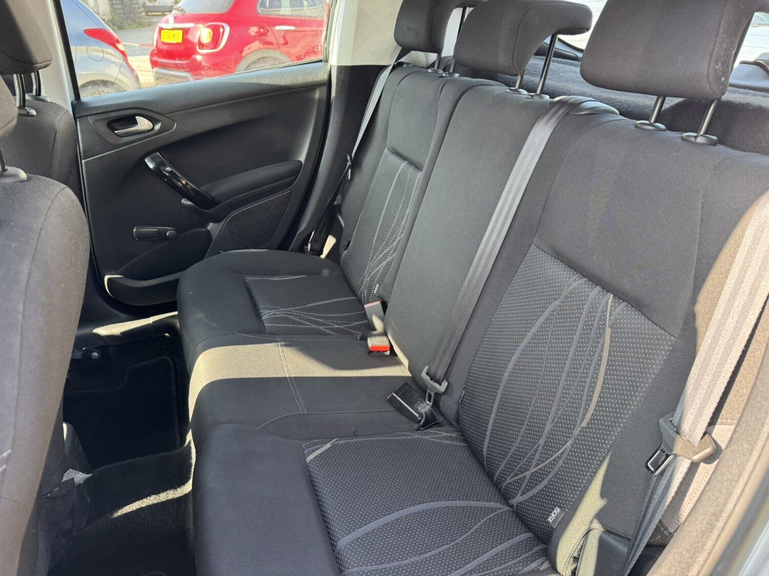 Used Peugeot 208 2013 for sale - 77764167: Photo 16