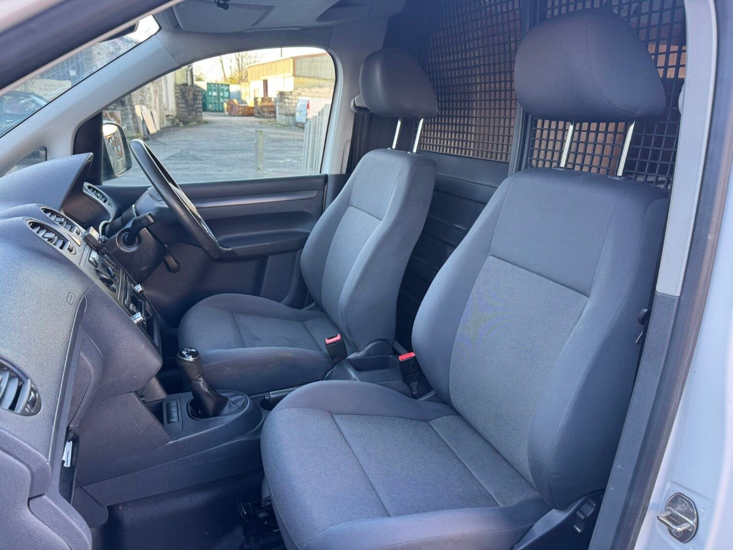 Used Volkswagen Caddy 2014 for sale - 76651149: Photo 12